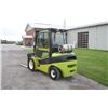 Image 9 : Clark C35L LPG Forklift, cab, 3 stage low profile mast, hyd fork adjust, side shift, 540 hours, well