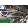 Image 15 : JD 608C Stalkmaster corn head,Individual gearbox chopping disconnect, single point, hyd deck, header