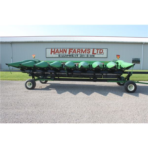 JD 608C Stalkmaster corn head,Individual gearbox chopping disconnect, single point, hyd deck, header