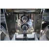 Image 10 : Case/Int 4230 XL 2wd tractor, cab, air, Buhler 595 loader, 7' QT bucket, 16x8, 2 remotes, 16.9-34, 4