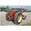 Image 6 : IH 784 2wd tractor, 8 speed, 16.9x34, 1 remote, 2980 hours, from local school board, one owner