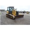 Image 4 : Caterpillar D4K2-XL dozer, cab, air, 6- way blade, good undercarriage, 4350 hours, one owner