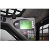 Image 16 : Bobcat S250 skidsteer, cab, air, 2 speed, ACS controls, hydraulic QT 72" bucket, 12x16.