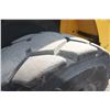 Image 14 : New Holland L218 skidsteer, rops, aux hyd, 2 speed, 12-16.5, 72" bucket, 3837 hours, 2018 model