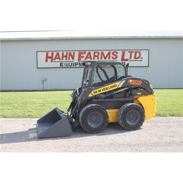 New Holland L218 skidsteer, rops, aux hyd, 2 speed, 12-16.5, 72" bucket, 3837 hours, 2018 model