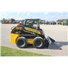 Image 5 : New Holland L218 skidsteer, rops, aux hyd, 2 speed, 12-16.5, 72" bucket, 3837 hours, 2018 model