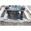 Image 5 : Caterpillar A14B Hex head hydraulic driven post hole power head, skidsteer coupler