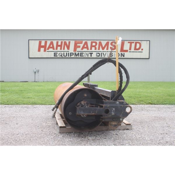 Caterpillar CV 18B 72" vibratory roller, skidsteer coupler