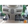 Image 30 : 2022 JD 6130R 4wd tractor, 24 speed AutoQuad Plus, 620R MSL loader, powertrain warranty