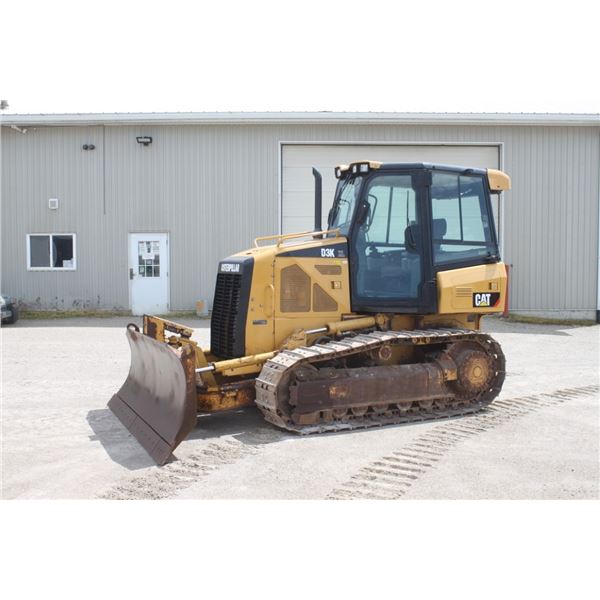 Caterpillar D3K XL 6 way dozer, cab, air, long track, good undercarriage, 3,933 hours, local contrac