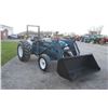 Image 3 : Ford 4630 SU 2wd tractor, rops, QT loader, 6' bucket, 8 speed, 16.9x24, 2 remotes, 277 hours, local