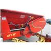 Image 12 : New Holland 519 single axle manure spreader, top beater, one owner