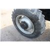 Image 15 : Case/Int Farmall 130A 4wd tractor, cab, air, 18.4-38, buddy seat, 10 front weights, 929 hours