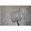 Image 2 : silage fork