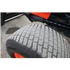 Image 12 : Kubota L6060 4wd tractor, cab, air, hydro,new Alo C18S loader, 2 remotes, 44x18.00-20, 2030 hours