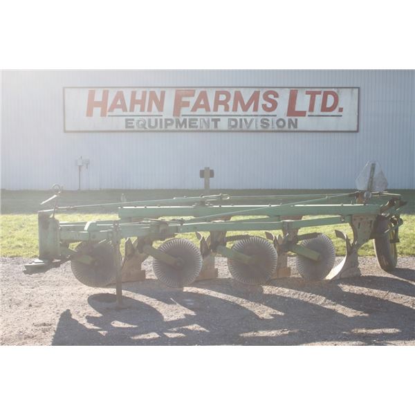 JD 145A 4 furrow plow