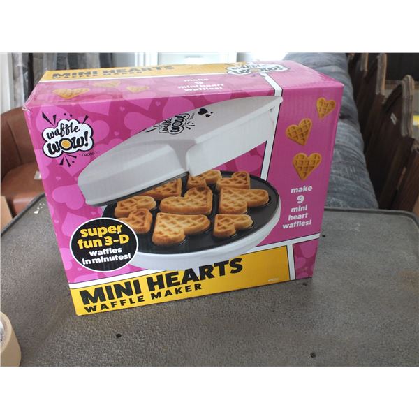 Mini Hearts Waffle Maker