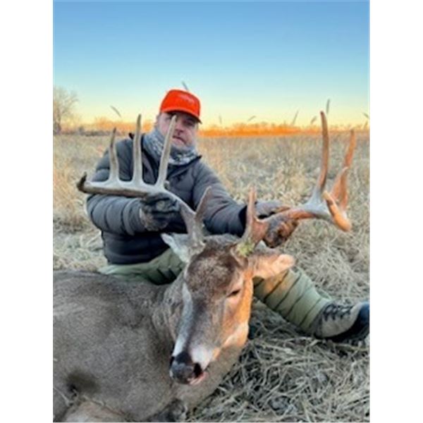 *Kansas – 5 Day Whitetail Deer Hunt for One Hunter