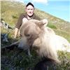 Image 3 : SPRING GRIZZLY BEAR/WOLF COMBO HUNT