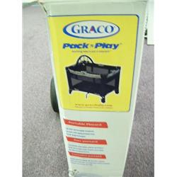 Graco pack & play - portable crib