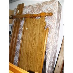 Oak Bed with Mattresses (55)