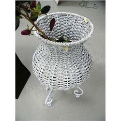 Wicker Plant Pot (1)