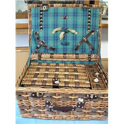 Wicker Picnic Set (1)