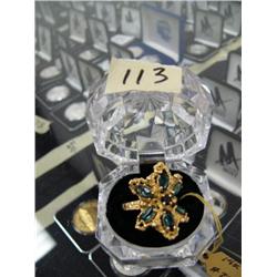 Cocktail ring with green stones 14K (71)