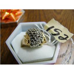 14K Gold and Diamond Ring with Many Diamonds (71)