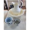 Image 1 : wash jug and basin with porcelain cups