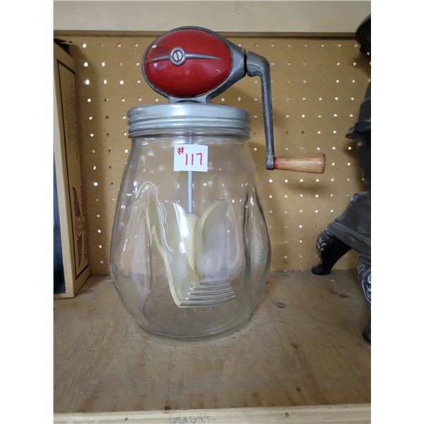 Butter churn (handle is broken)