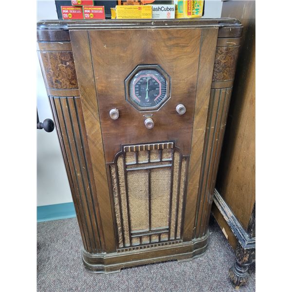 DeForest Crosley radio, not working
