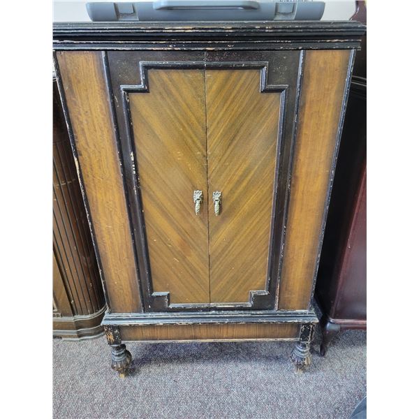 Deforest/Crossly radio and record machine