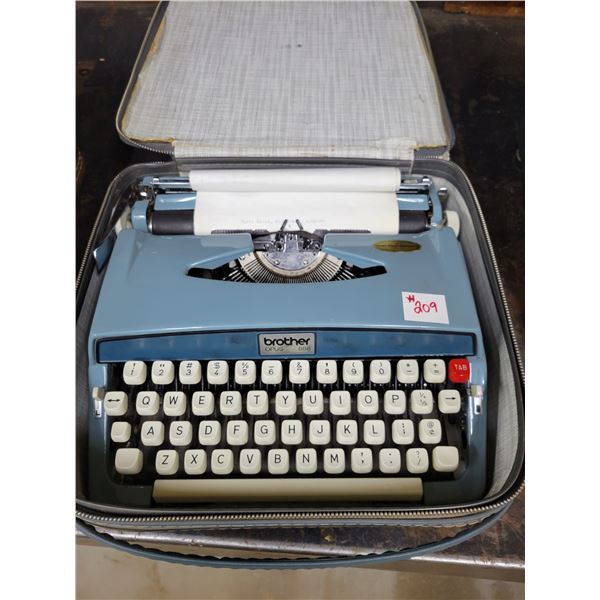 Brother Type writer with case