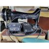 Image 2 : mini singer sewing machine very old with case