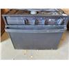Image 4 : camper propane stove and oven