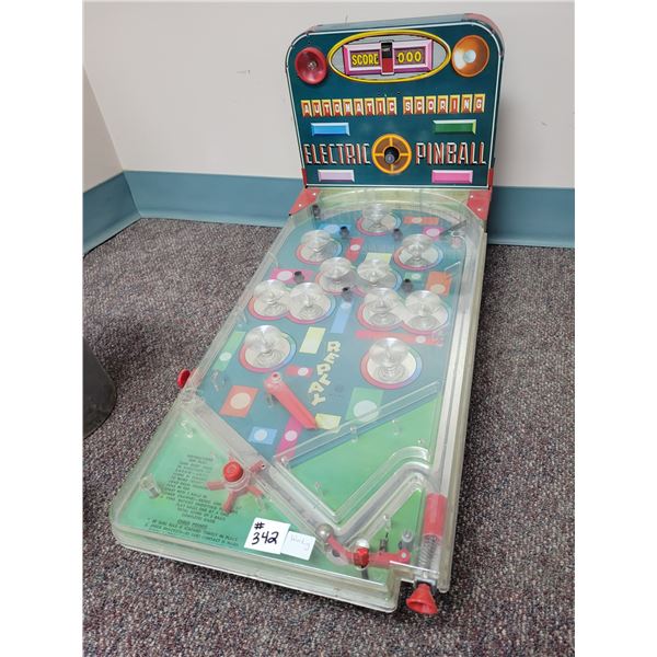 Elec. Pinball game, approx. 26" x 15" x 12"