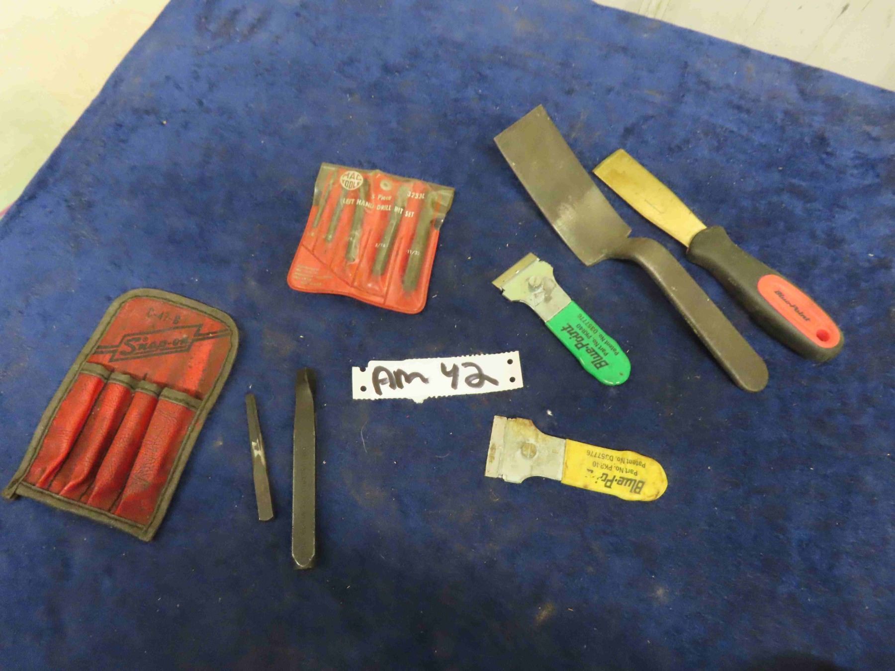 Mac Left Handed Drill Set , 2 Snap On Easy Outs , 4 Blue Point Scrapers