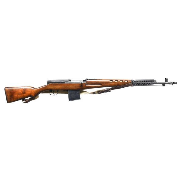 WW2 SOVIET SVT-40 SEMI AUTO RIFLE. - Poulin Auctions