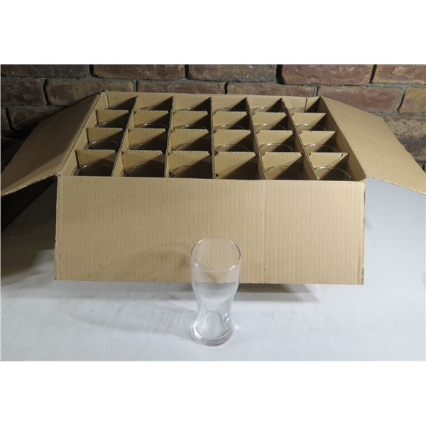 Box of 24 Pub Beer Glasses 7 H