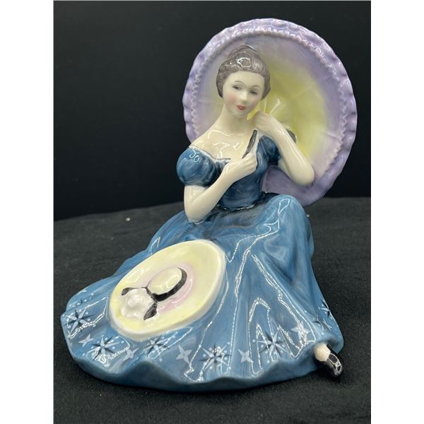 Royal Doulton - Pensive Moments