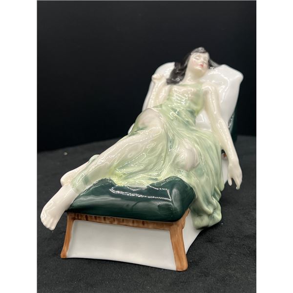 Royal Doulton - Sleeping Beauty