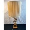 Image 1 : Vintage Golden Rose Table Lamp