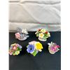 Image 1 : Assortment of Porcelain Flowers