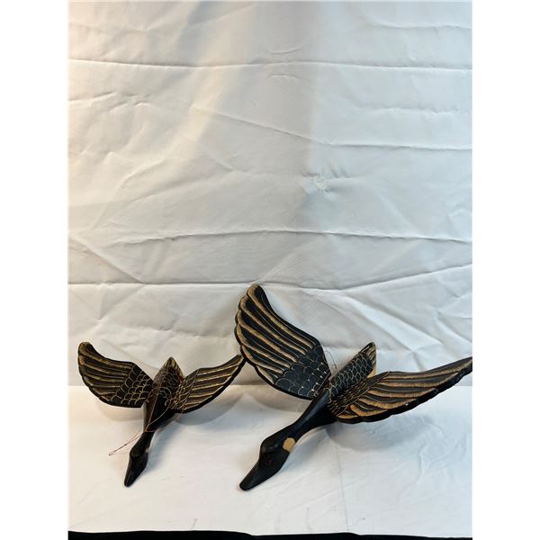 2 Wooden Flying Geese