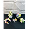 Image 1 : Assorted Porcelain Flowers