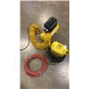 Image 3 : AIR COMPRESSOR WORKING NEEDS RGULATOR WITH ELECTRIC KARCHER POWER WASHER NEEDS WAND