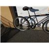 Image 2 : BLACK MONGOOSE BIKE