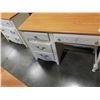 Image 3 : BROYHIL 4 DRAWER DESK