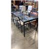 Image 2 : GLASSTOP PATIO TABLE AND 4 CHAIRS